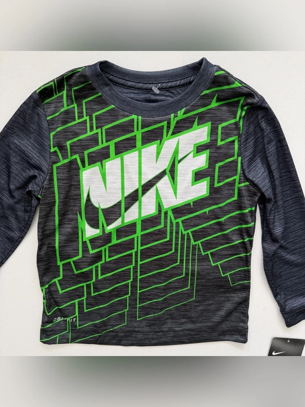 Nike Black & Green Dr Fit Logo Long Sleeve Tee Size 2T